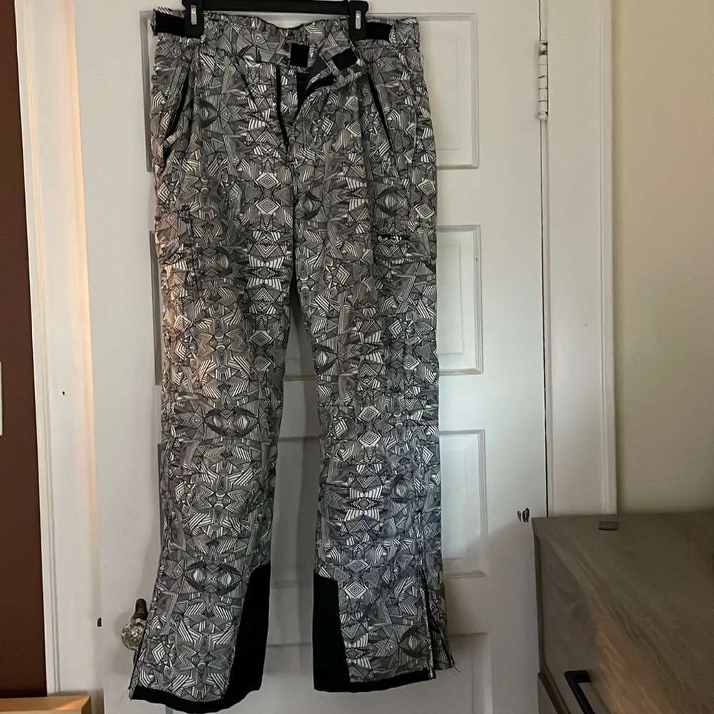 Mens Size M Ski/Snowboarding pants